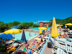 Locazione Turistica Family Camping Serenella-2, Bardolino